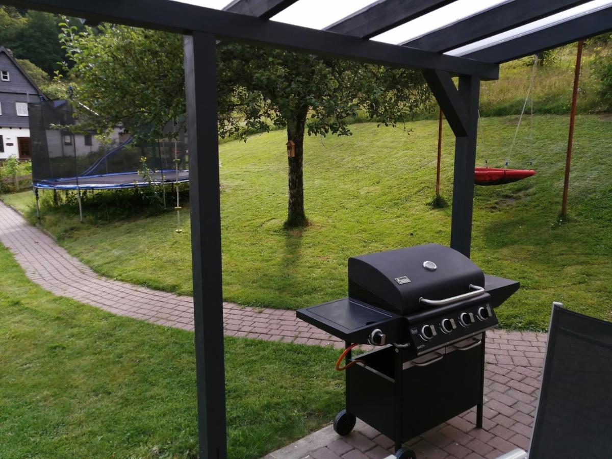Apartment Am Felsen Zueschen Винтерберг Екстериор снимка